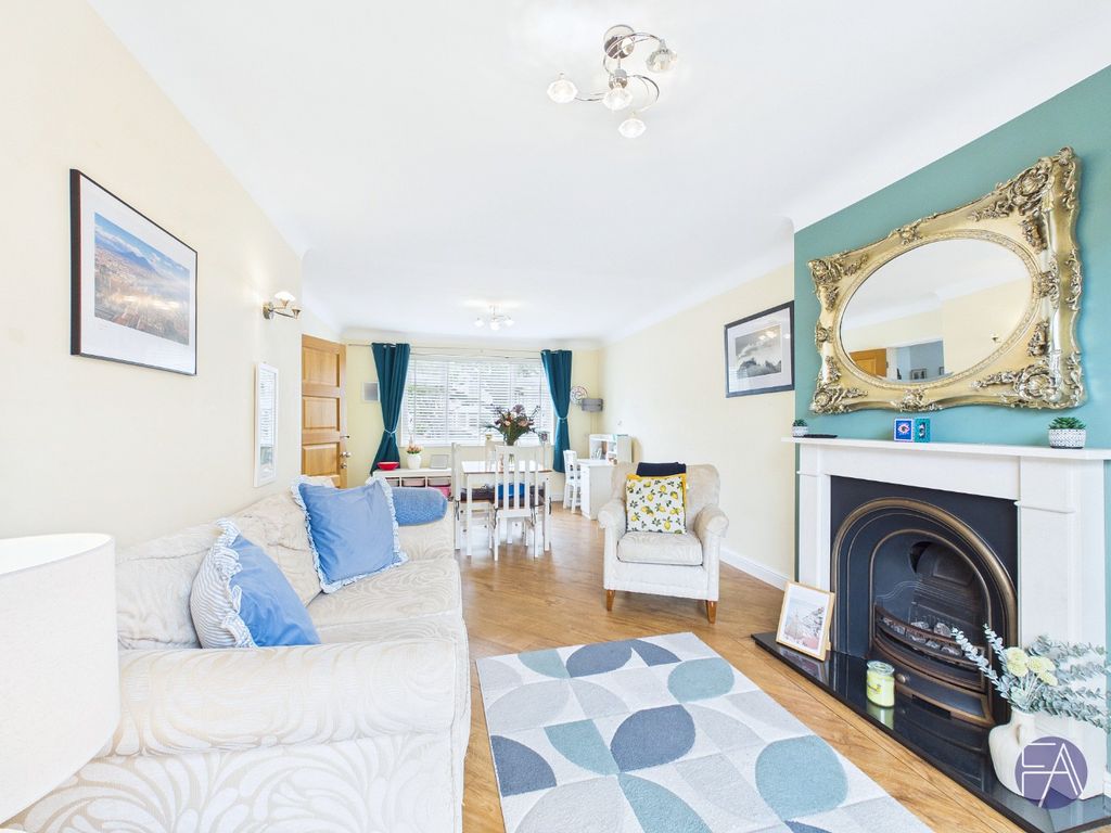 Property photo 3 of 17 5249923