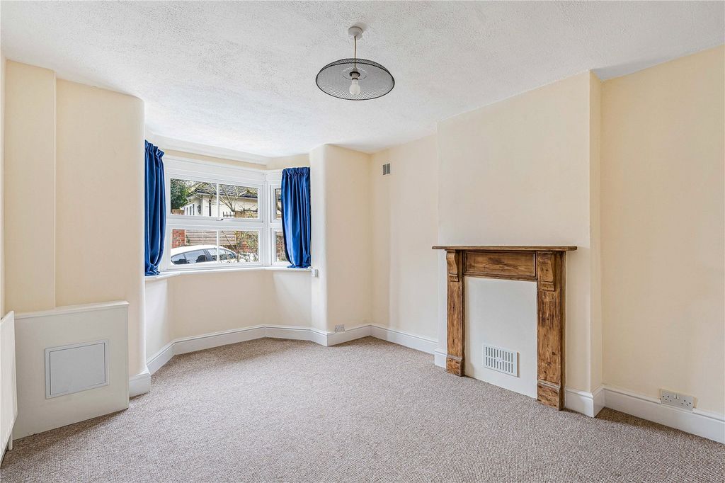 Property photo 2 of 13 Picture No. 30