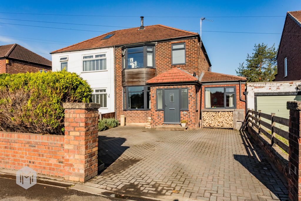 Property photo 1 of 29 Picture No. 16