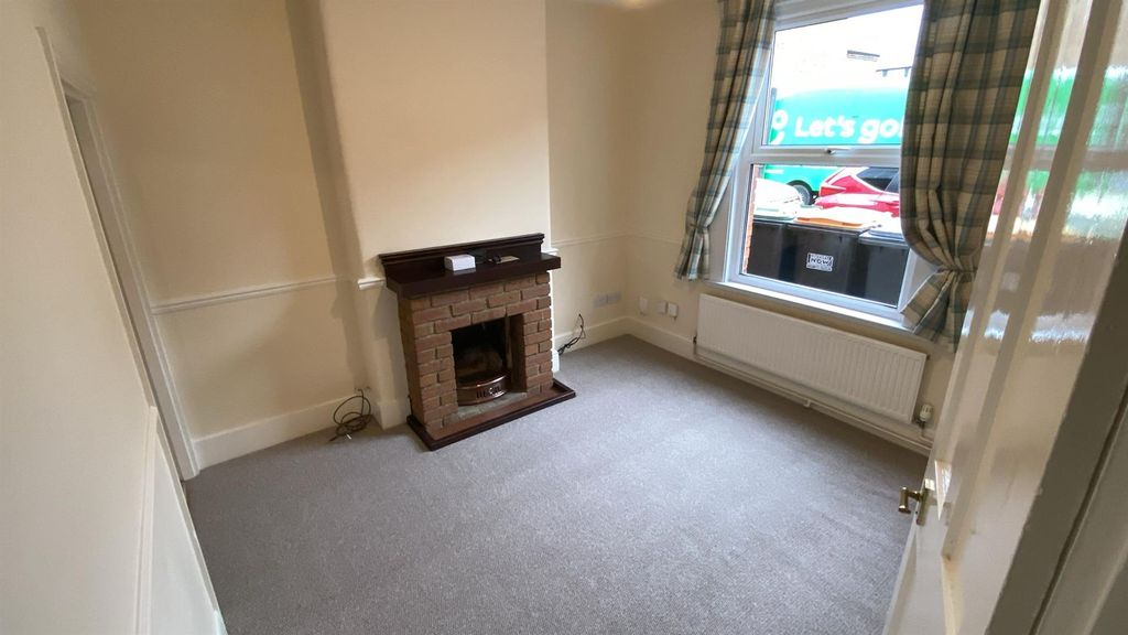 Property photo 2 of 15 Gugm8037.Jpg