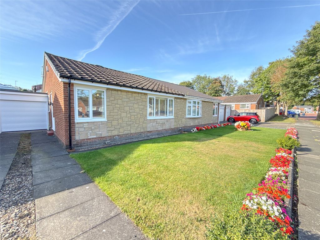 Property photo 1 of 20 External