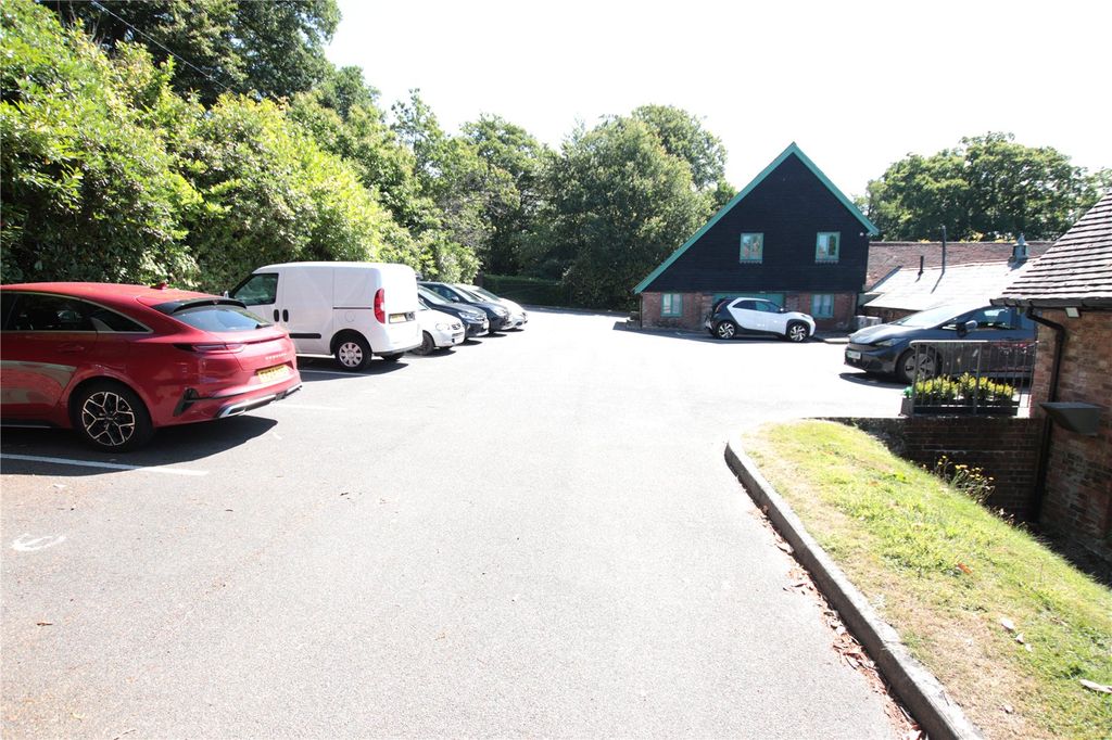 Property photo 2 of 4 Picture No. 01