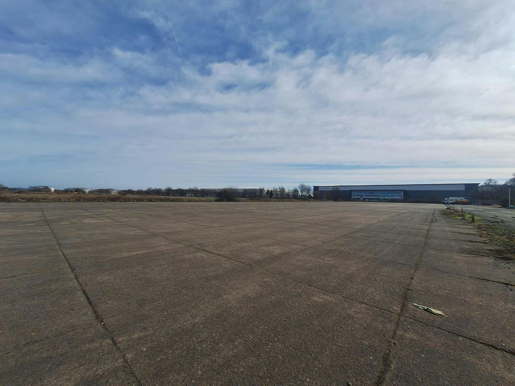 Property photo 1 of 5 Image 3