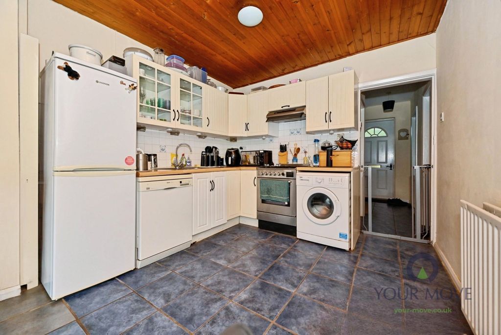 Property photo 3 of 14 Pbox-Img.Jpg