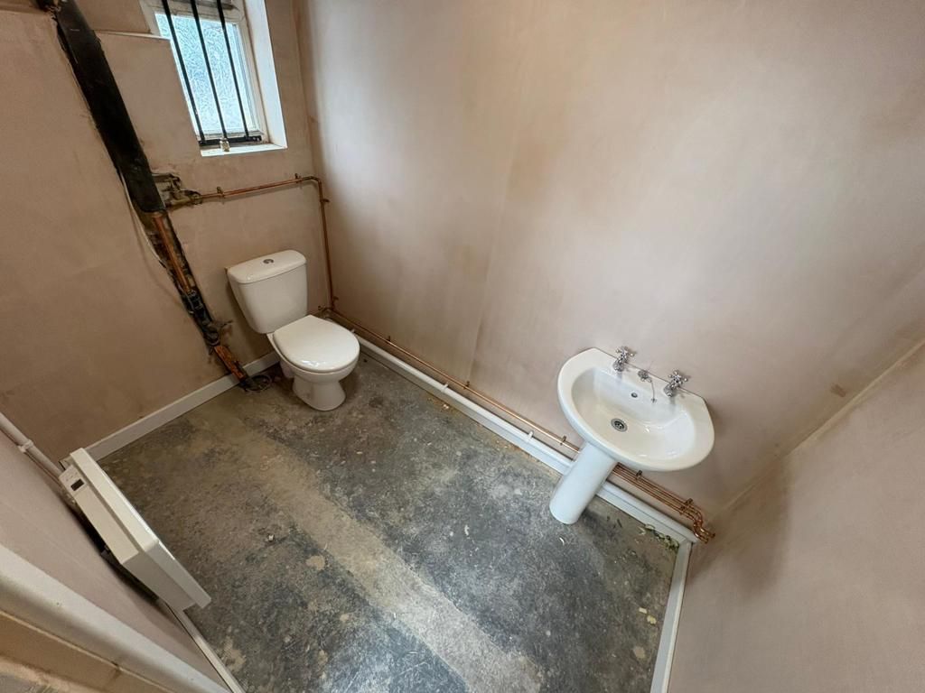 Property photo 3 of 5 Photo 7