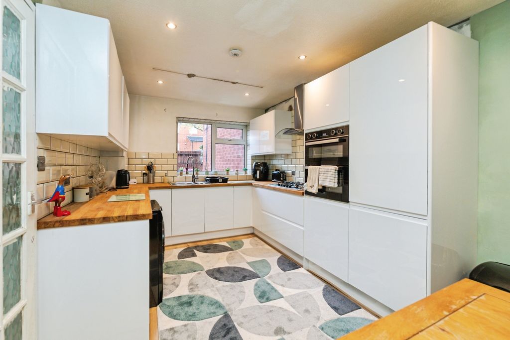 Property photo 1 of 20 2A8A5150-2-1023