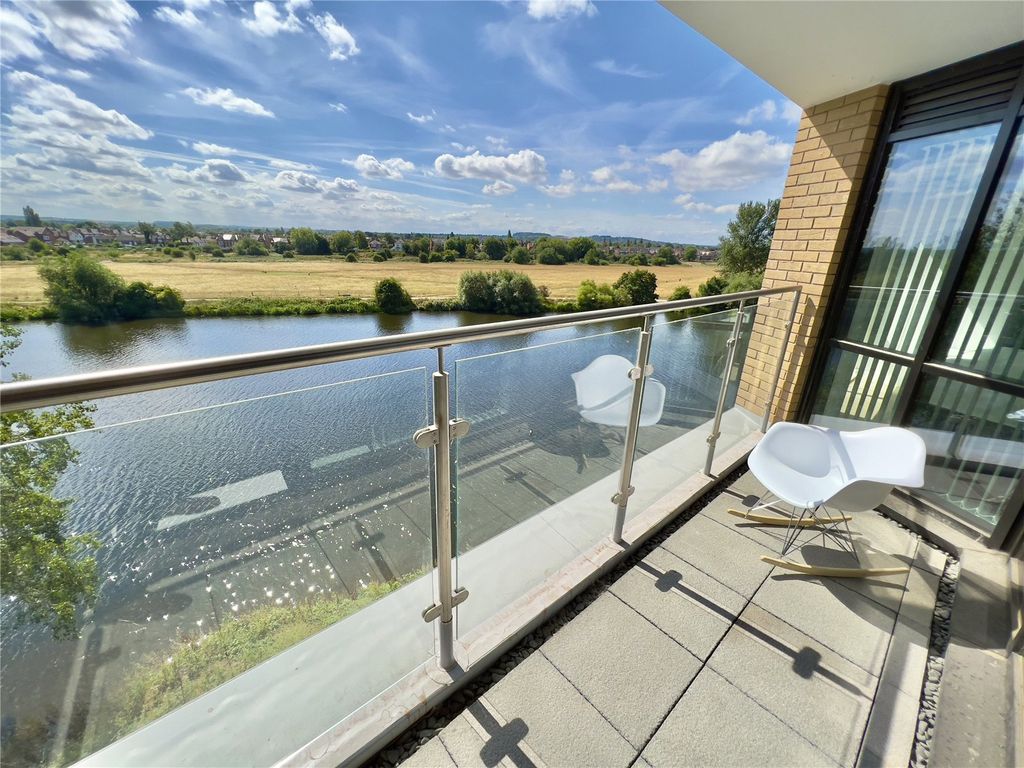 Property photo 2 of 10 Picture No. 05