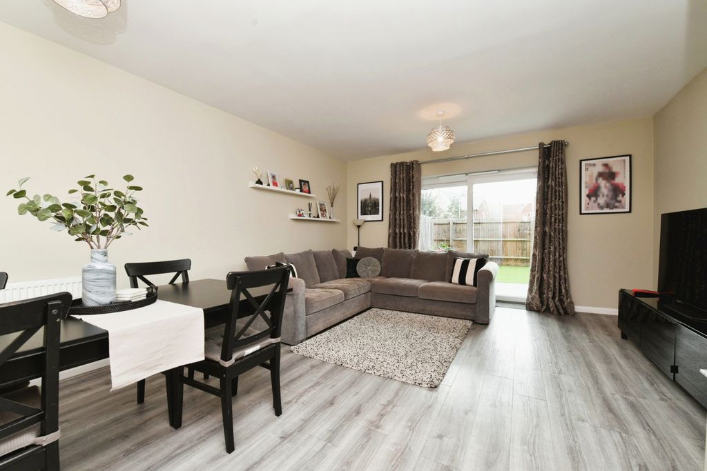Property photo 2 of 15 Interior
