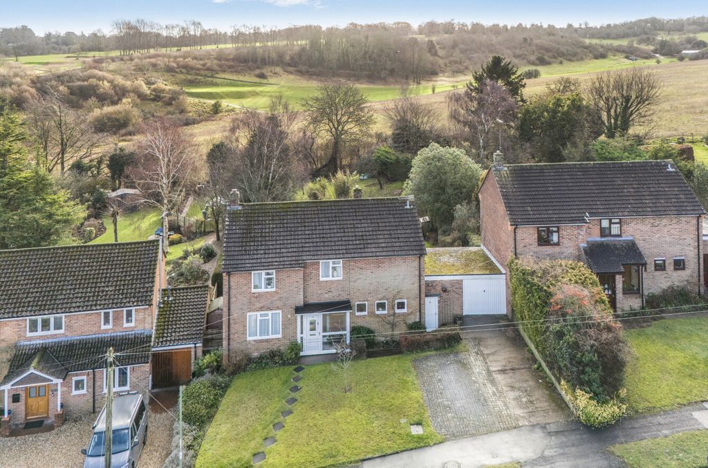 Property photo 1 of 13 1403230-2-6973A78...