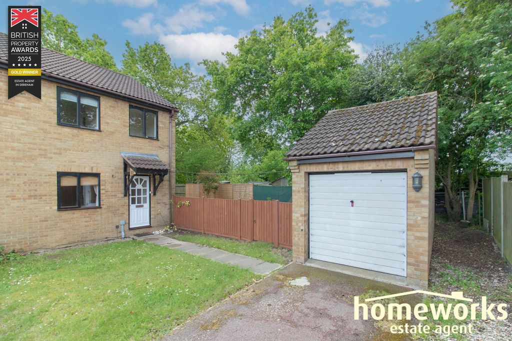 Property photo 2 of 12