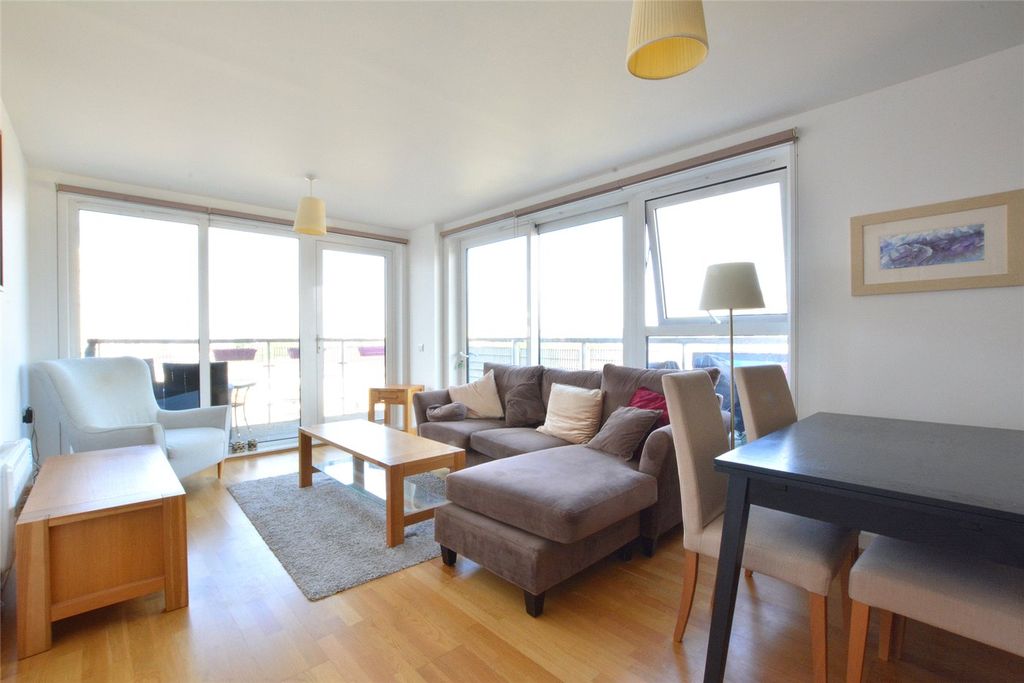Property photo 1 of 10 Picture No. 02