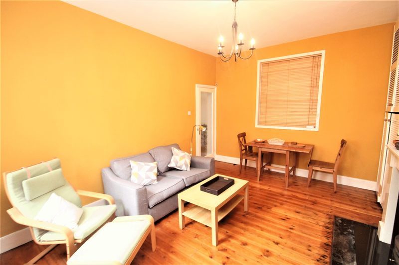 Property photo 3 of 9 Photo 7