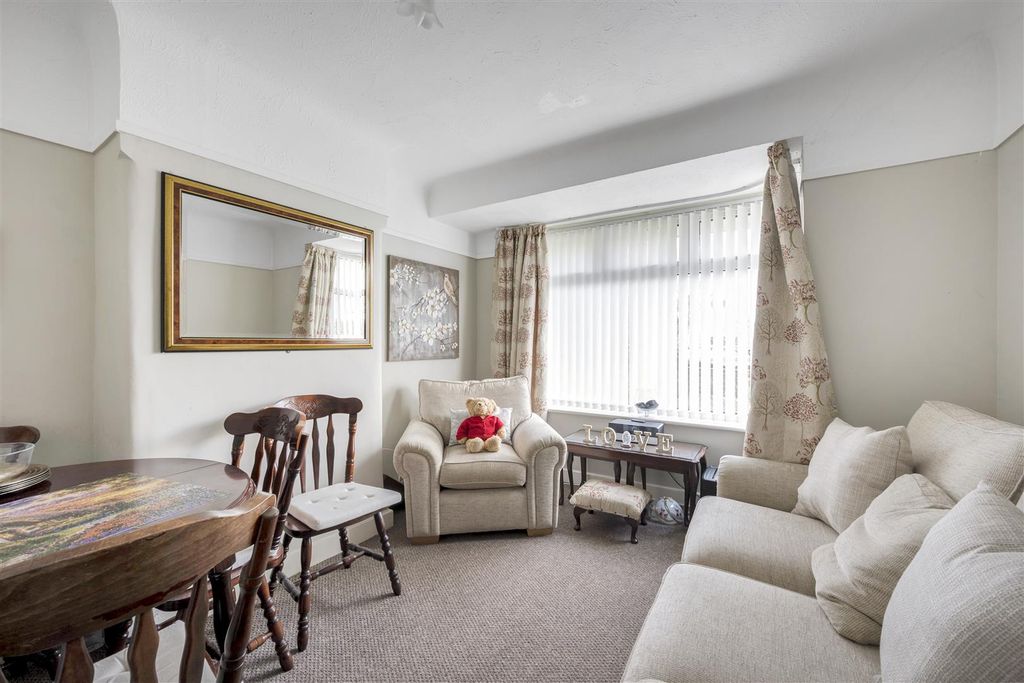 Property photo 2 of 10 Front Reception Room