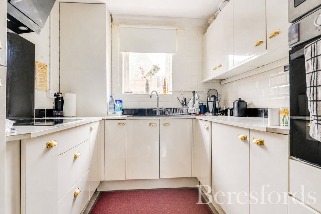 Property photo 2 of 10 Picture No. 21