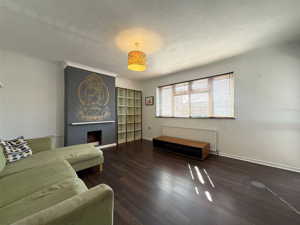 Property photo 1 of 15 Picture No. 32