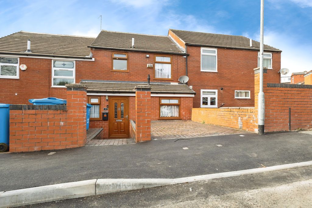 Property photo 1 of 17 Photography