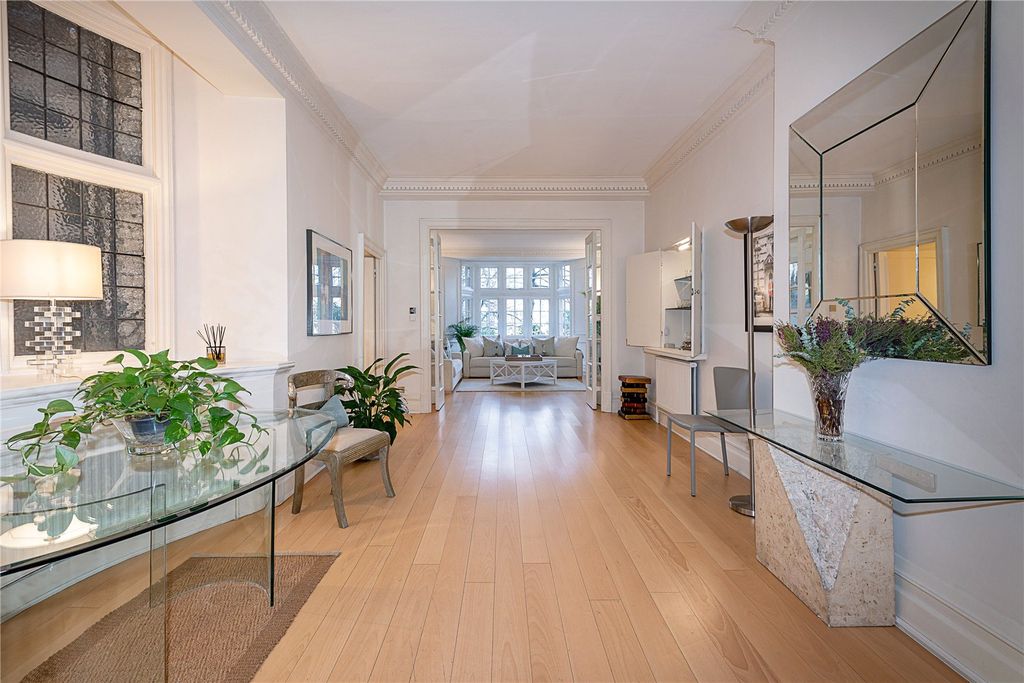 Property photo 2 of 13 Picture No. 10