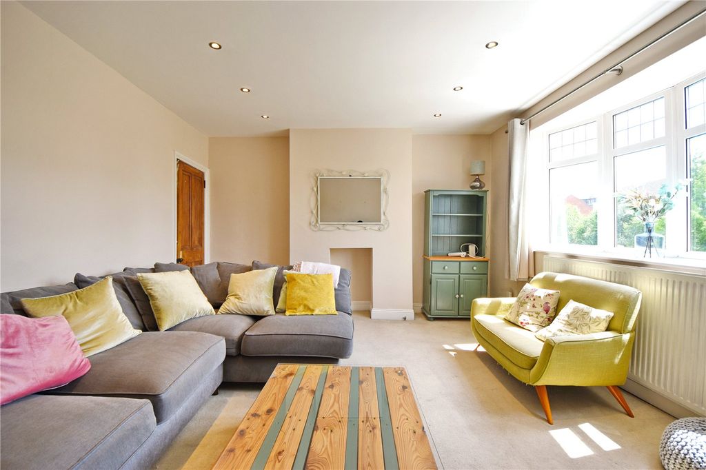 Property photo 1 of 14 Picture No. 01