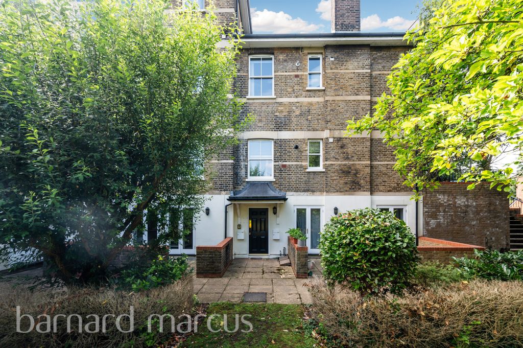 Property photo 3 of 8