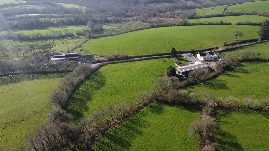 Property photo 3 of 16