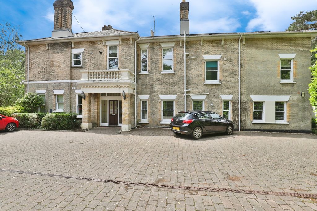 Property photo 1 of 17 Photo