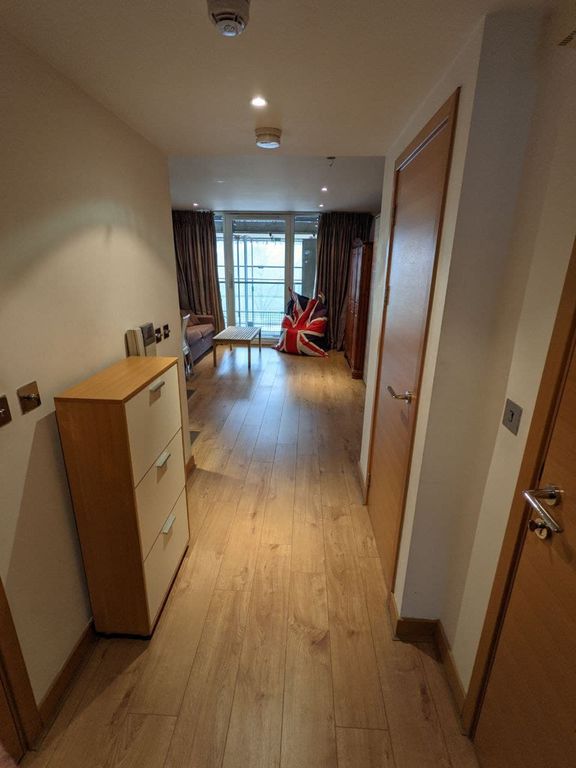 Property photo 3 of 27 Photo 2