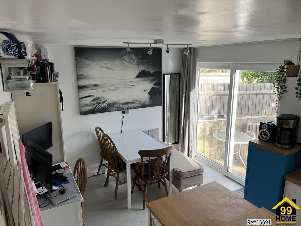 Property photo 3 of 22 Photo 2