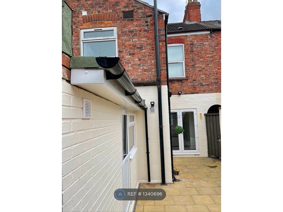 Property photo 3 of 22 Rear View Of House From Courtyard