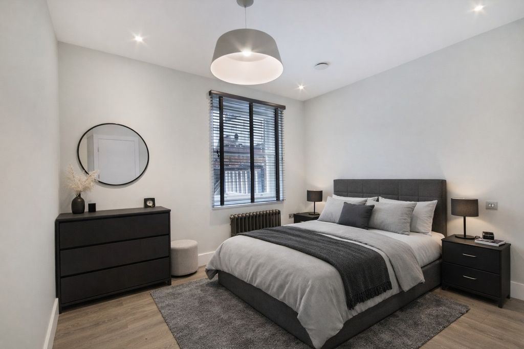 Property photo 1 of 19 971130