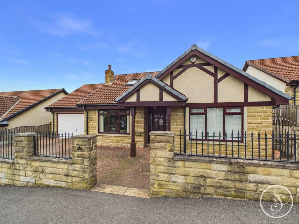 Property photo 1 of 41 External