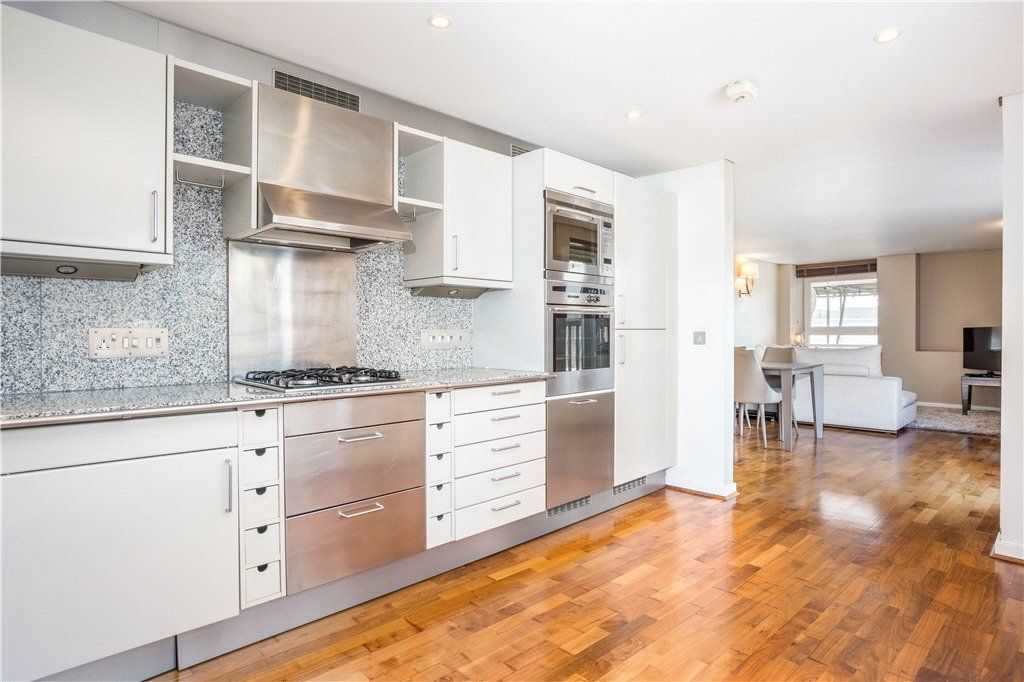 Property photo 2 of 15 Picture No. 23