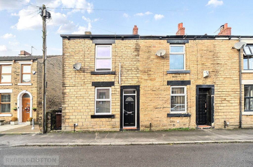 Property photo 2 of 20 Front