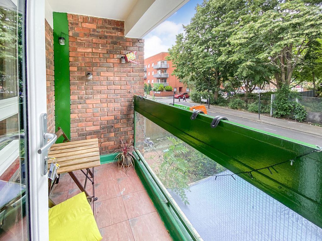Property photo 3 of 9
