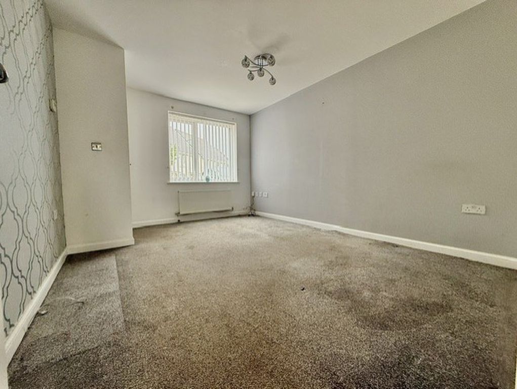 Property photo 3 of 15 Photo 3