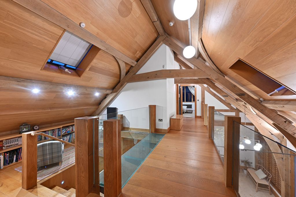 Additional image 37 of 5 bed detached house for saleMoss Lane, Pinner HA5
