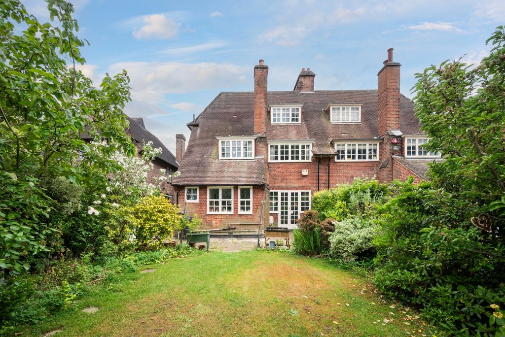 Property photo 2 of 22 4802503
