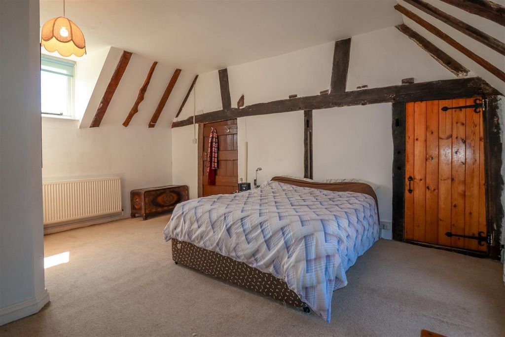 Property photo 3 of 47 Bedroom 1