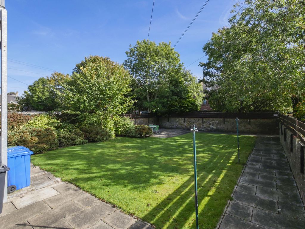Property photo 2 of 12 Back Garden