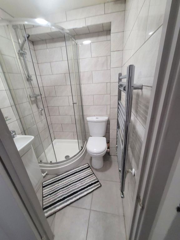 Property photo 3 of 5 Picture No. 02