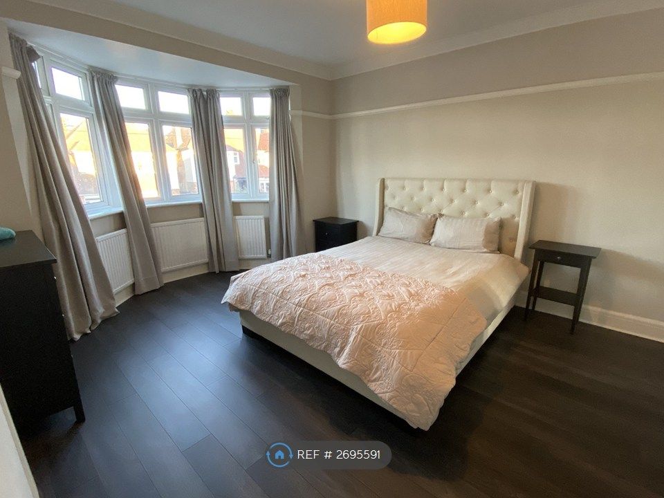 Property photo 1 of 26