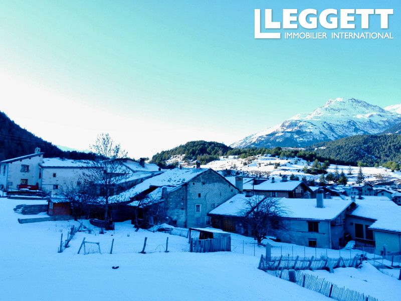 Property photo 1 of 10