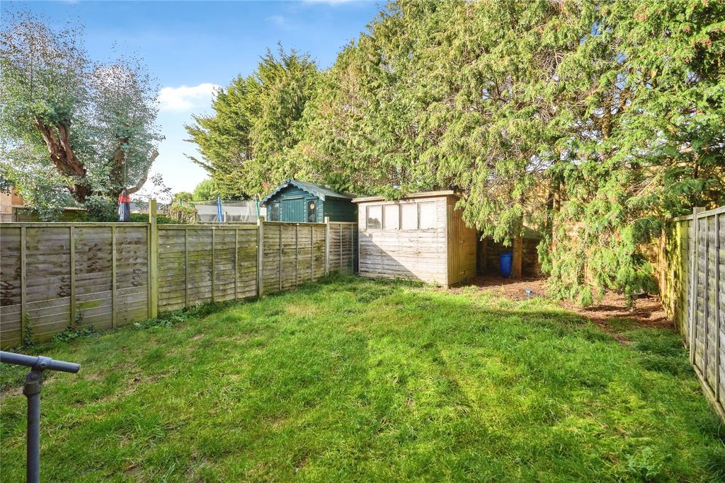 Property photo 3 of 17 Picture No. 30