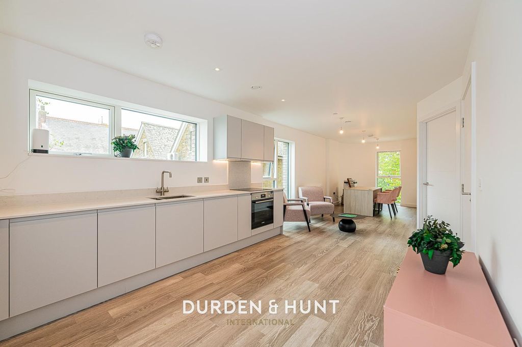 Property photo 2 of 12 Verdant-4.Jpg