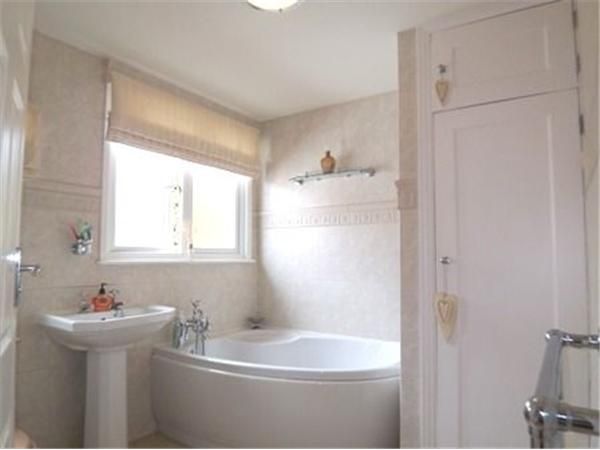 Property photo 3 of 3