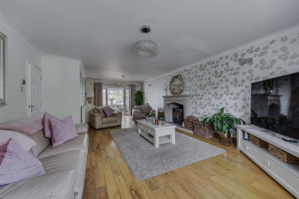 Property photo 3 of 40 Dsc_3312-Dsc_3316.Jpg