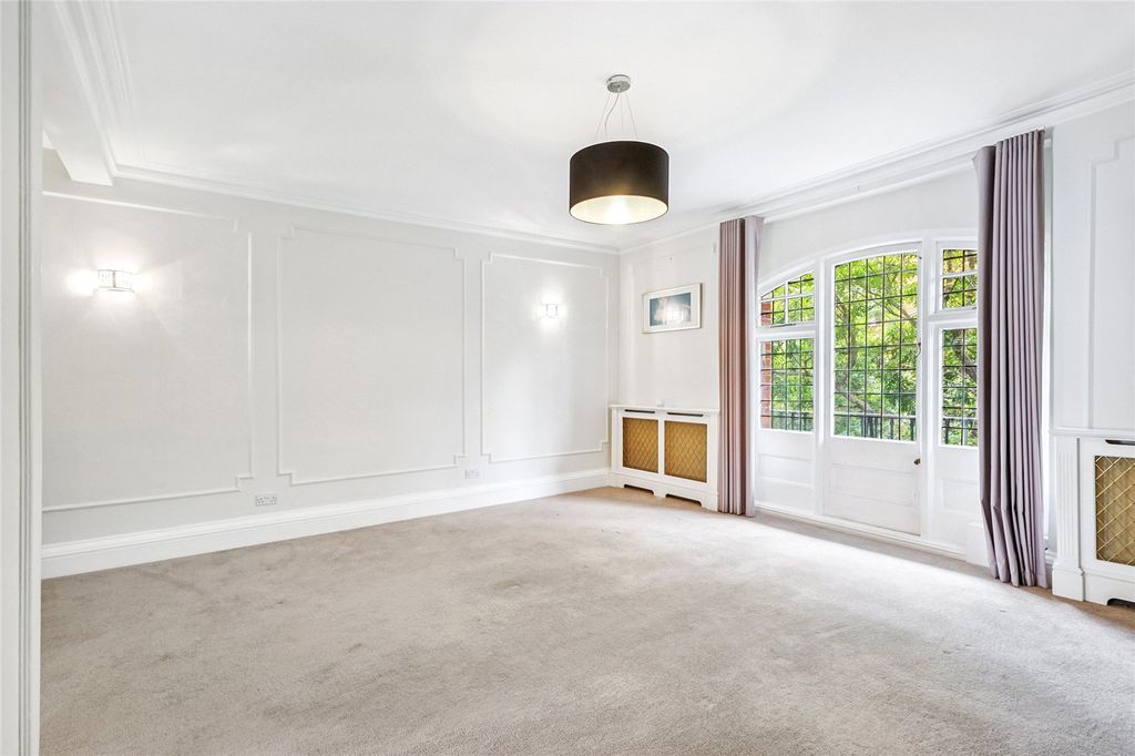 Property photo 2 of 18 Picture No. 06