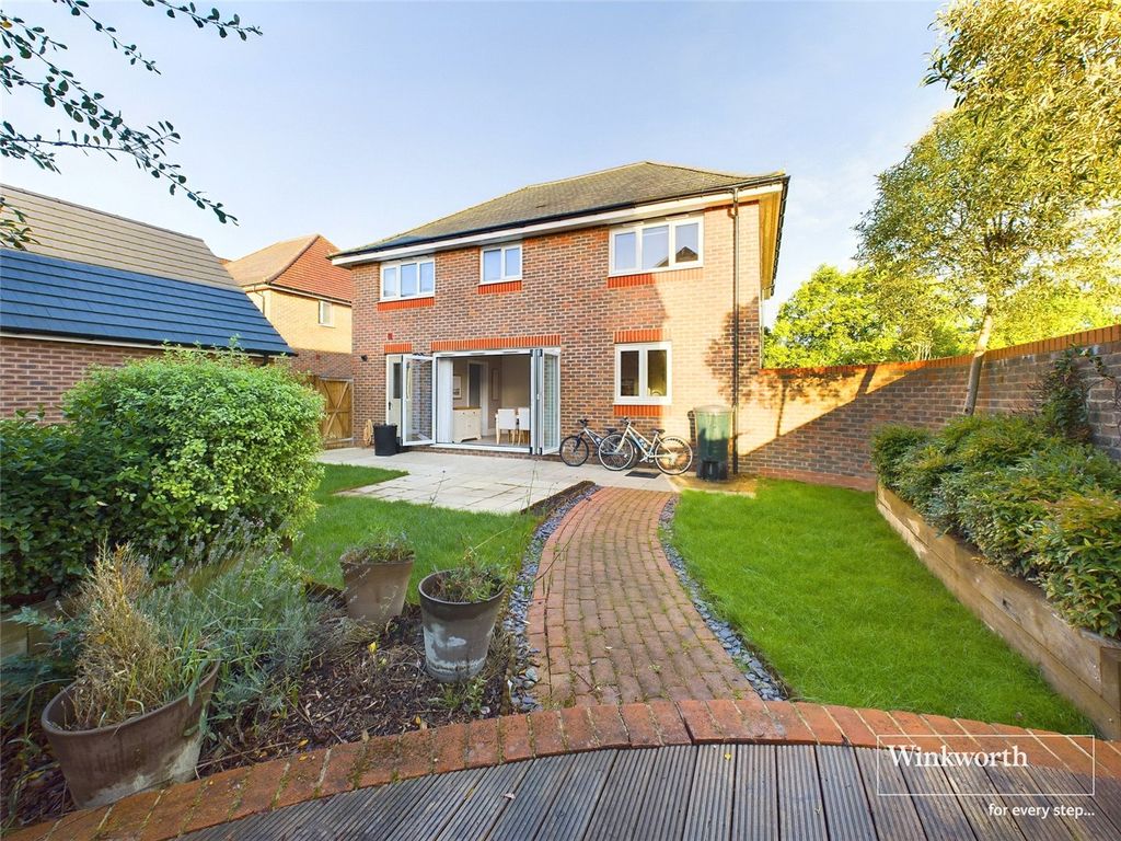 Property photo 2 of 27 Picture No. 08