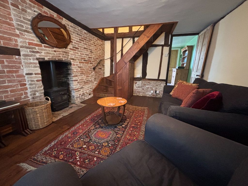 Property photo 2 of 12 4636221