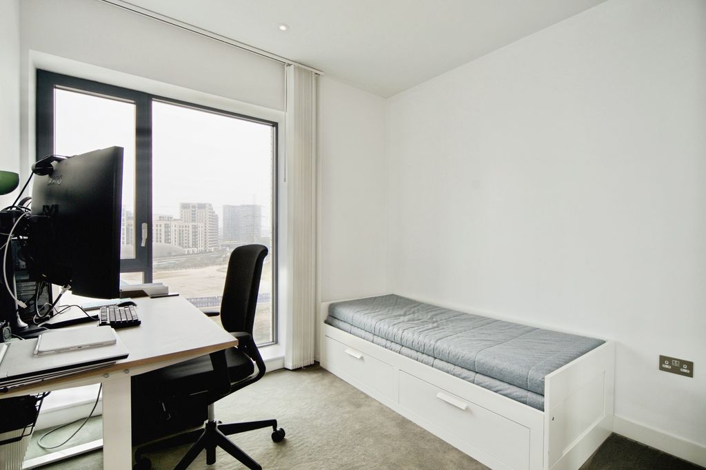 Property photo 2 of 14 Pbox-Img.Jpg