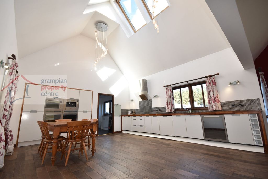 Property photo 2 of 47 Kitchen .Jpg